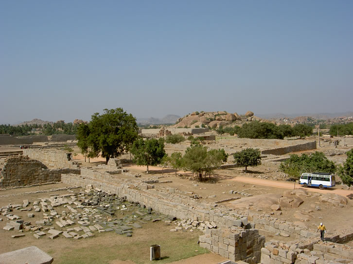 Панорама древних развалин